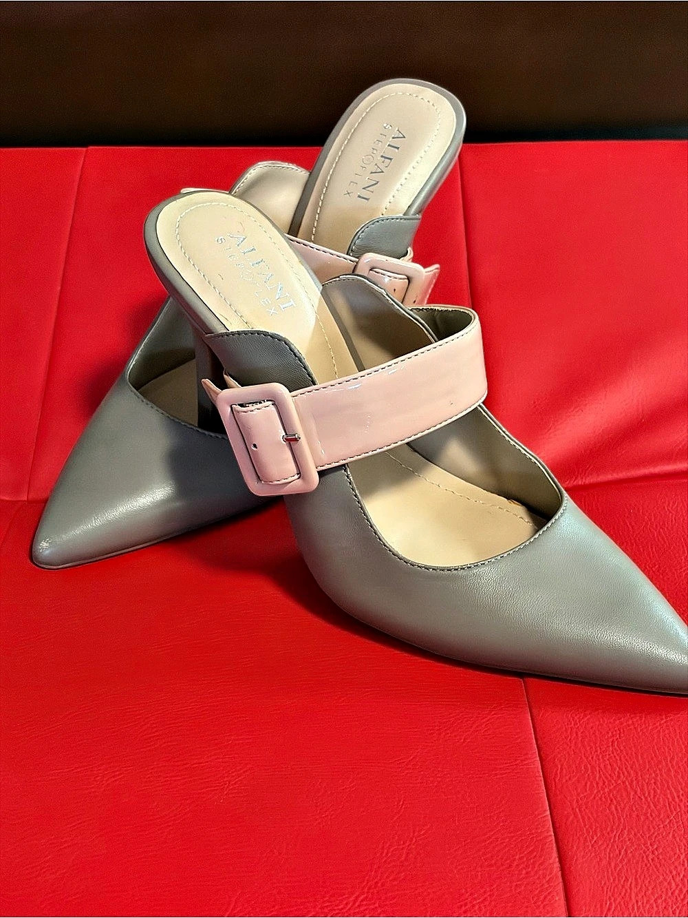 Alfani Pointed-Toe step & flex Heels in taupe with pink buckle NWOT